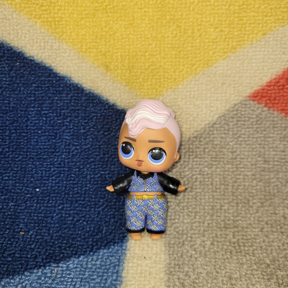 LOL Surprise OMG Winter Chill Doll Boy Figure Fashion Doll Blue Plaid‎ Suit